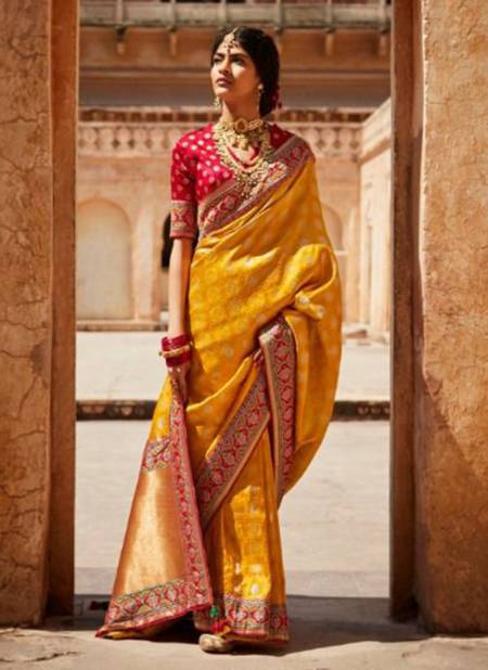 Yellow Colour KIMORA SUNEHRI 17 Heavy Wedding Wear Silk Designer Latest Saree Collection 1422